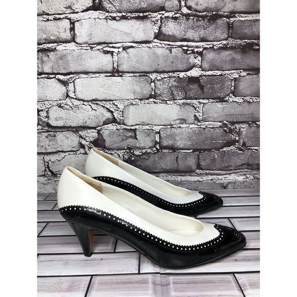 Rangoni Cyder VTG White Leather Black Wingtip Pointed Heels Women’s Sz 7.5AAA US - Picture 4 of 16